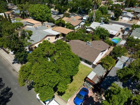 1017 Petaluma Dr, Modesto, CA 95351 photo 8