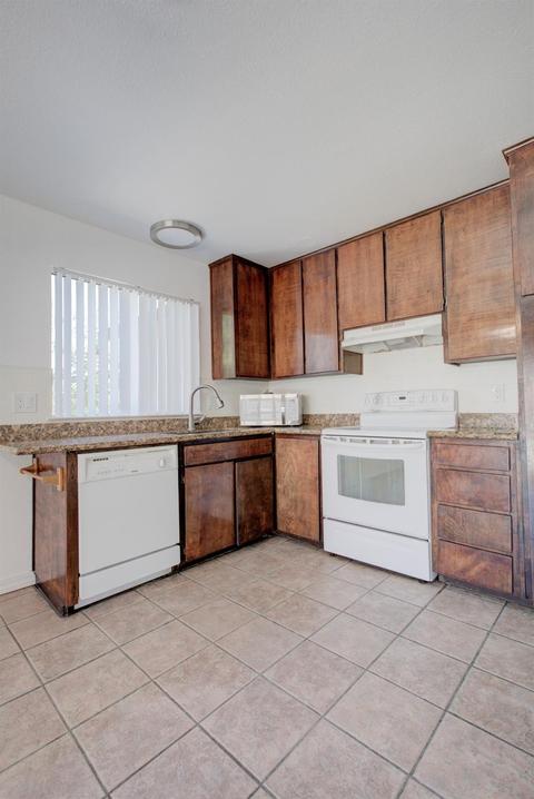 1017 Petaluma Dr, Modesto, CA 95351 photo 25