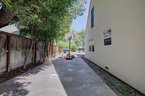1223 E Canal Dr, Turlock, CA 95380 photo 4