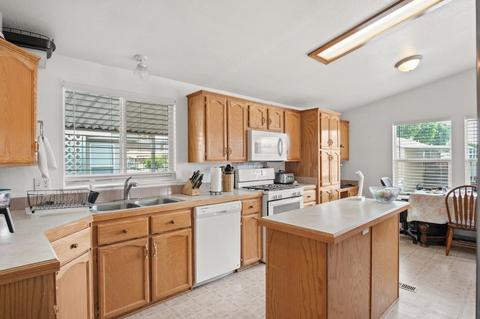 75 Clipper Ln, Modesto, CA 95356 photo 16