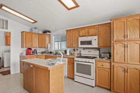 75 Clipper Ln, Modesto, CA 95356 photo 17