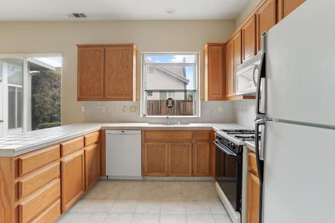 3509 Red Maple Dr, Modesto, CA 95355 photo 12