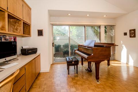 1011 Hacienda Ave, Davis, CA 95616 photo 15