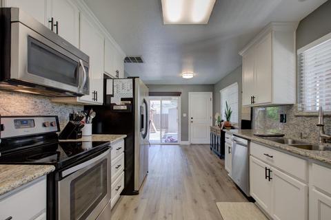 508 Robert Ave, Ripon, CA 95366 photo 11