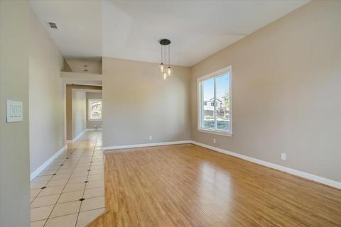 3761 Aurora Loop, Rocklin, CA 95677 photo 2