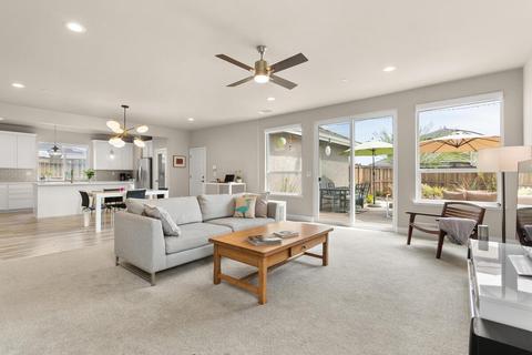 827 Graf Way, Winters, CA 95694 photo 3