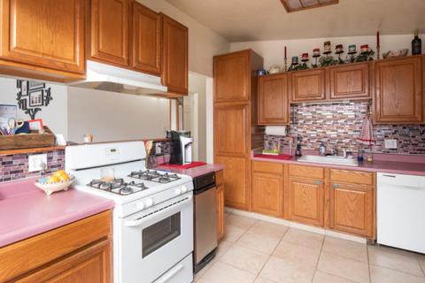 1805 Joaquin St, Modesto, CA 95350 photo 8