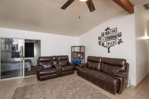 1805 Joaquin St, Modesto, CA 95350 photo 2
