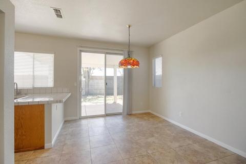 924 Bateman Ct, Galt, CA 95632 photo 13