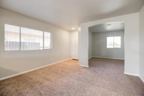 924 Bateman Ct, Galt, CA 95632 photo 4