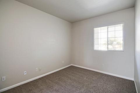 924 Bateman Ct, Galt, CA 95632 photo 7