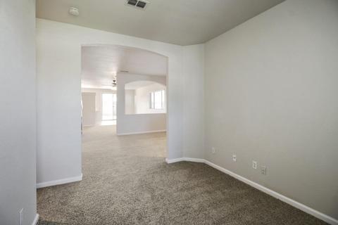 924 Bateman Ct, Galt, CA 95632 photo 8