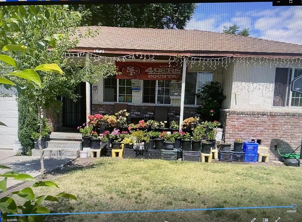 1641 Julian St, Stockton, CA 95206 1 photo MLS 222062200 Movoto