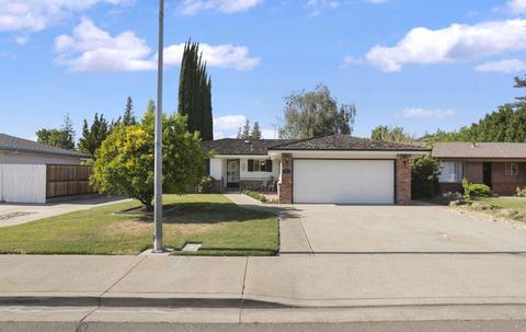 1615 W Vine St, Lodi, CA 95242 photo 2