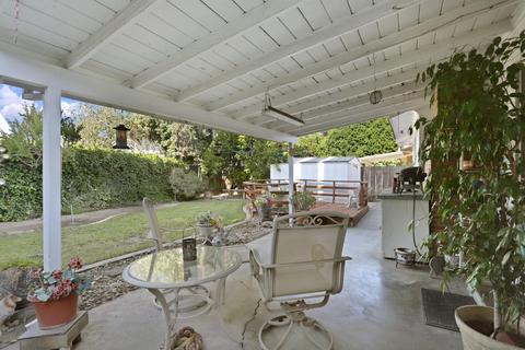 1615 W Vine St, Lodi, CA 95242 photo 24
