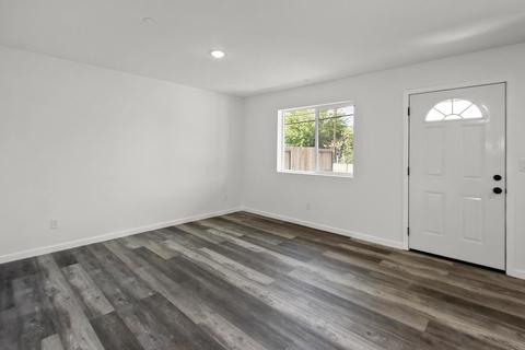 1856 14th St, Olivehurst, CA 95961 photo 5