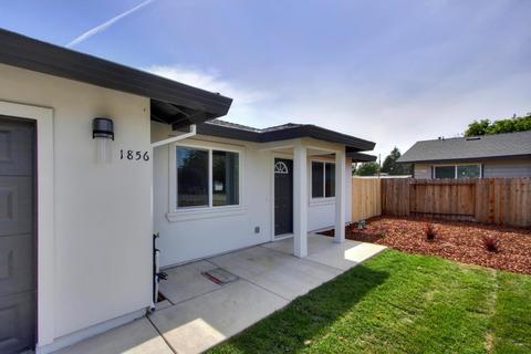 1856 14th St, Olivehurst, CA 95961 photo 2