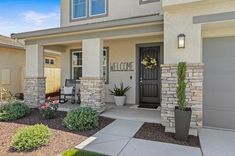 3220 Showcase Way, Modesto, CA 95356 photo 2