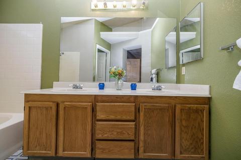 2000 Cobblestone Mnr, Modesto, CA 95355 photo 32