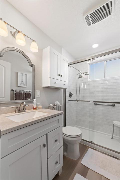 6209 Madison Ave, Carmichael, CA 95608 photo 21