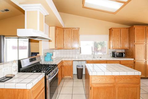 1811 Demoss Ct, Merced, CA 95341 photo 10
