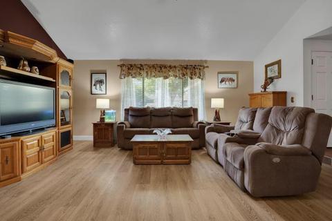 3805 E Orangeburg Ave, Modesto, CA 95355 photo 8