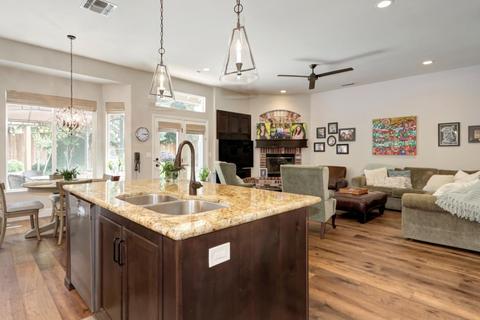5219 Whisper Oaks Ln, Carmichael, CA 95608 photo 18