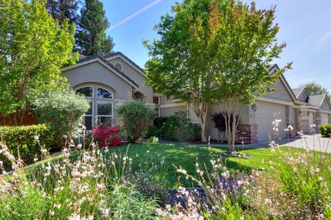 5219 Whisper Oaks Ln, Carmichael, CA 95608 photo 4