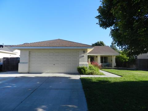 4918 Delphina Ct, Keyes, CA 95328 photo 1