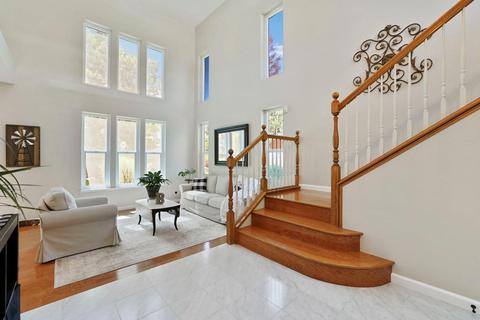 871 Bernal Rd, Galt, CA 95632 photo 2
