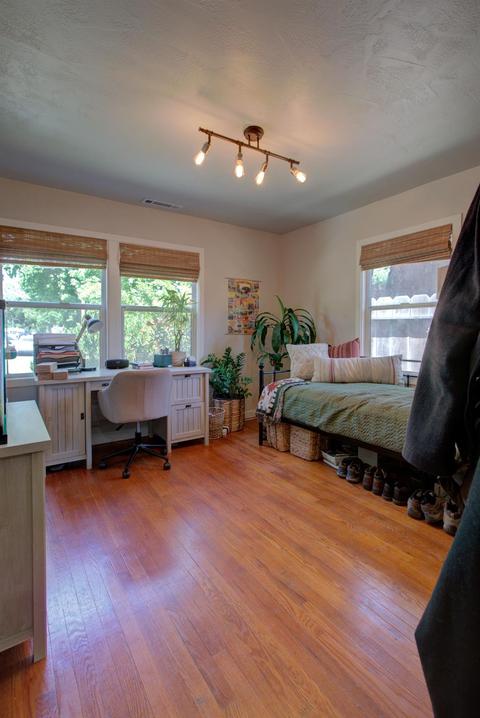 220 Parry Ave, Modesto, CA 95354 photo 19