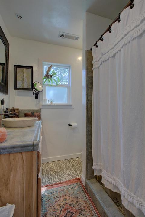 220 Parry Ave, Modesto, CA 95354 photo 12