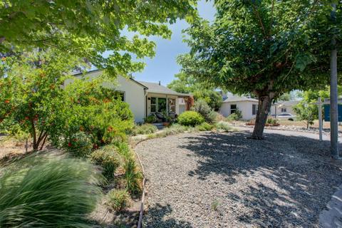 220 Parry Ave, Modesto, CA 95354 photo 2