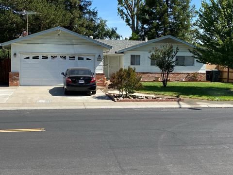 1529 Higbee Dr, Modesto, CA 95350 photo 1