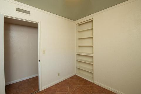 914 Helms Ln, Modesto, CA 95350 photo 29