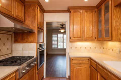 914 Helms Ln, Modesto, CA 95350 photo 22