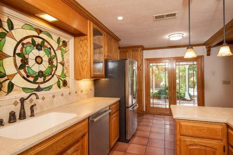 914 Helms Ln, Modesto, CA 95350 photo 24