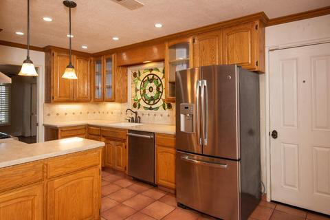 914 Helms Ln, Modesto, CA 95350 photo 19