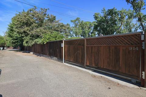 914 Helms Ln, Modesto, CA 95350 photo 41