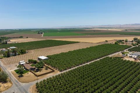 18613 Sycamore Ave, Patterson, CA 95363 photo 46
