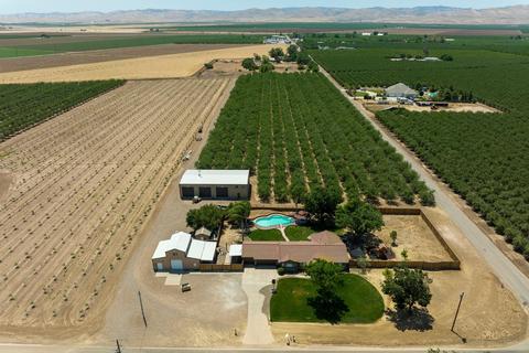 18613 Sycamore Ave, Patterson, CA 95363 photo 42