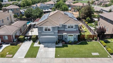 1264 Sapphire Ct, Ripon, CA 95366 photo 2