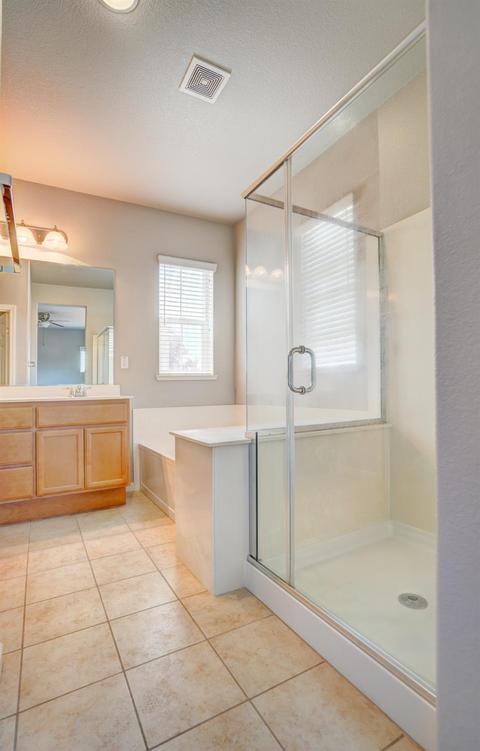 977 Courtyards Loop, Lincoln, CA 95648 photo 16