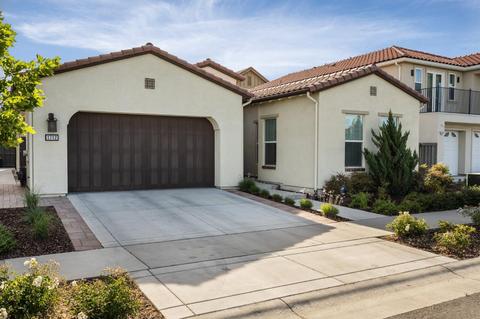 1712 Harvest St, Davis, CA 95616 photo 3
