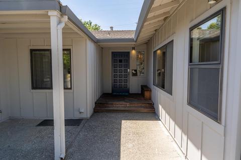 827 Linden Ln, Davis, CA 95616 photo 2