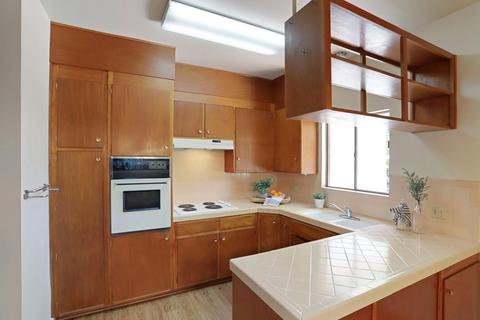 672 E Alameda St, Manteca, CA 95336 photo 6