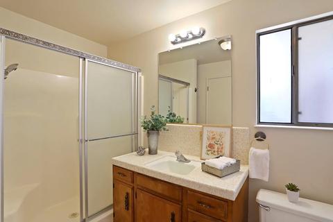672 E Alameda St, Manteca, CA 95336 photo 16