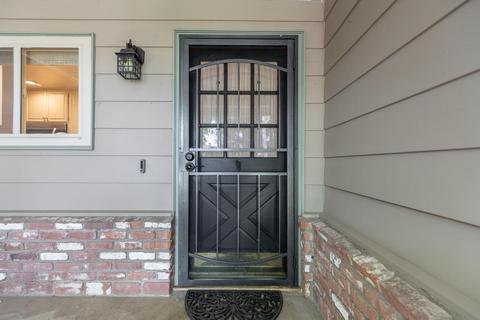 1138 Durant St, Modesto, CA 95350 photo 4