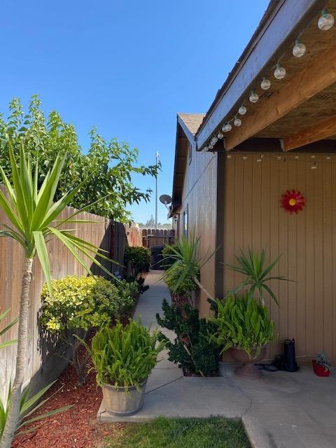 405 Montague Ct, Modesto, CA 95351 photo 14