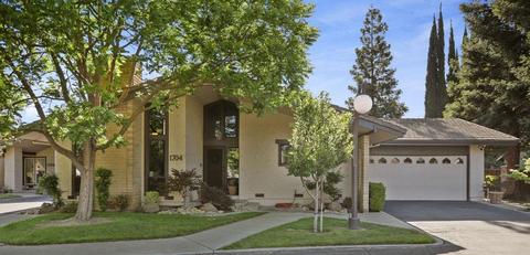 1704 Le Bec Ct, Lodi, CA 95240 photo 1
